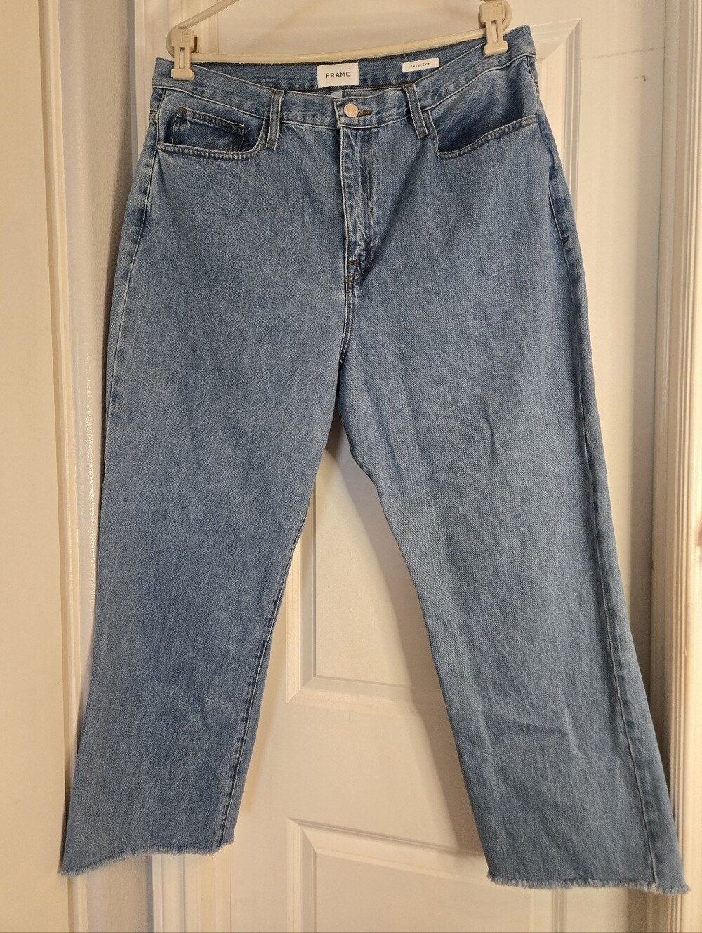 FRAME Le Jane Crop Meadow Medium Wash Denim Jeans Raw Hem, Size 33